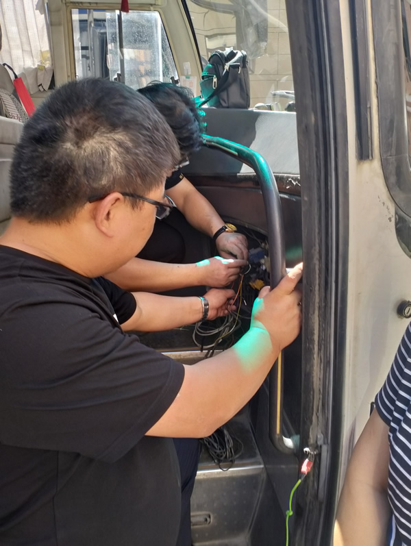 【三抓三促進(jìn)行時(shí)】隴運(yùn)集團(tuán)成縣客運(yùn)公司扎實(shí)開展“兩客一?!避囕v動(dòng)態(tài)監(jiān)控專項(xiàng)整治工作