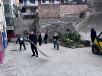 隴運(yùn)集團(tuán)公司開(kāi)展“學(xué)雷鋒”志愿服務(wù)活動(dòng)